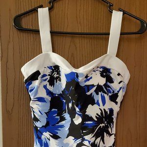 Miracle Suit Size 10 Swimsuit- Thick Strap